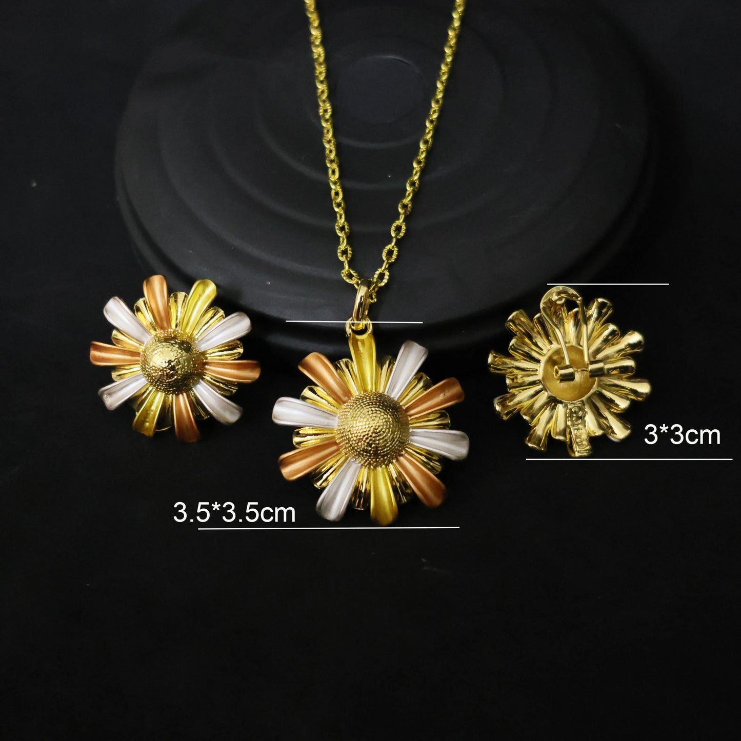 Elevate your elegance with this luxury 18K gold plated jewelry
