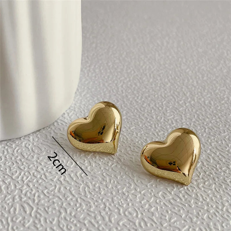 Gold Heart Stud Earrings – Minimalist Women’s Wedding Jewelry