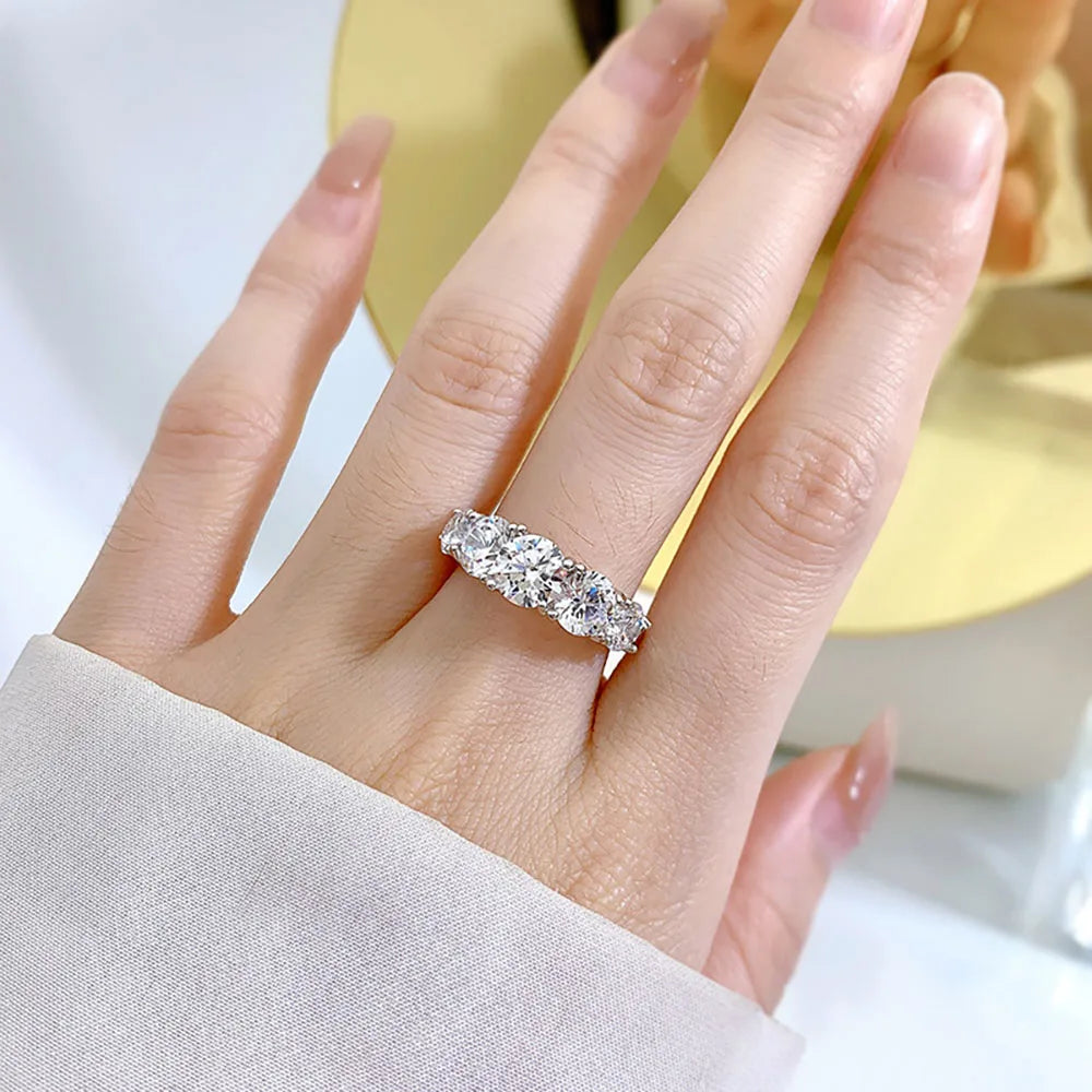 Silver Women’s Ring Set – Classic Round White Stone