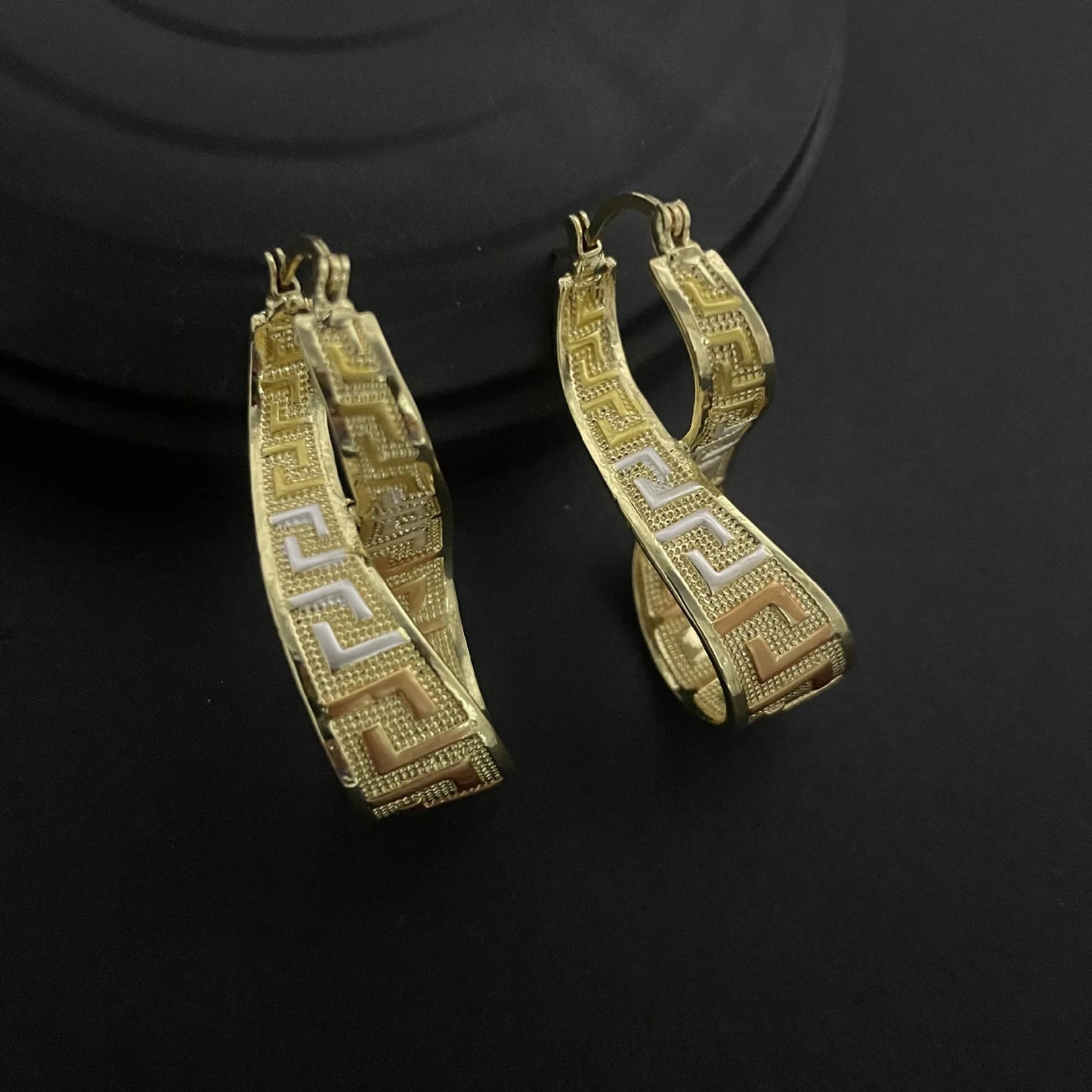 Elevate your elegance with this luxury 18K gold plated jewelry