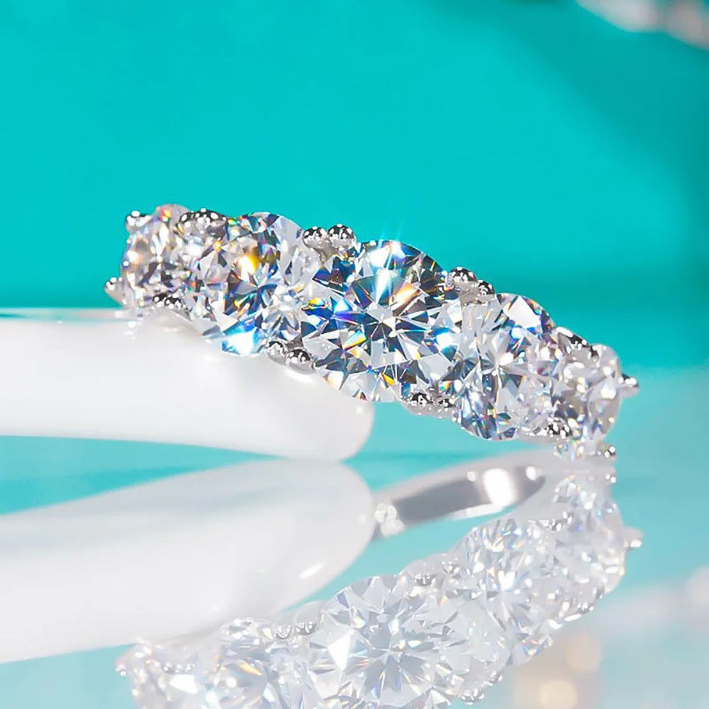Silver Women’s Ring Set – Classic Round White Stone