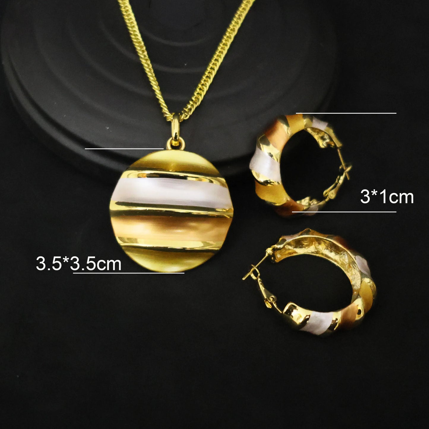 Elevate your elegance with this luxury 18K gold plated jewelry