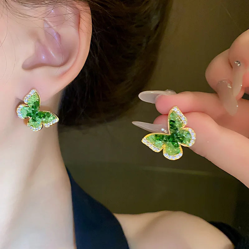 Zircon Snowflake Stud Earrings – Elegant Women’s Wedding Jewelry