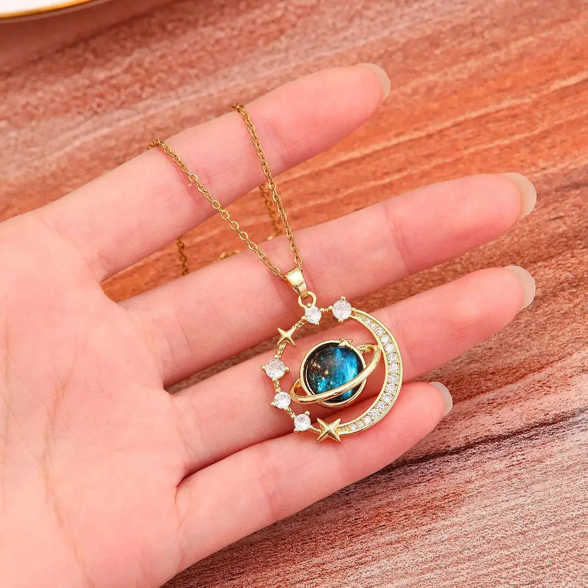 Delicate Starry Pendant Necklace – Women’s Zirconium Luxury Jewelry