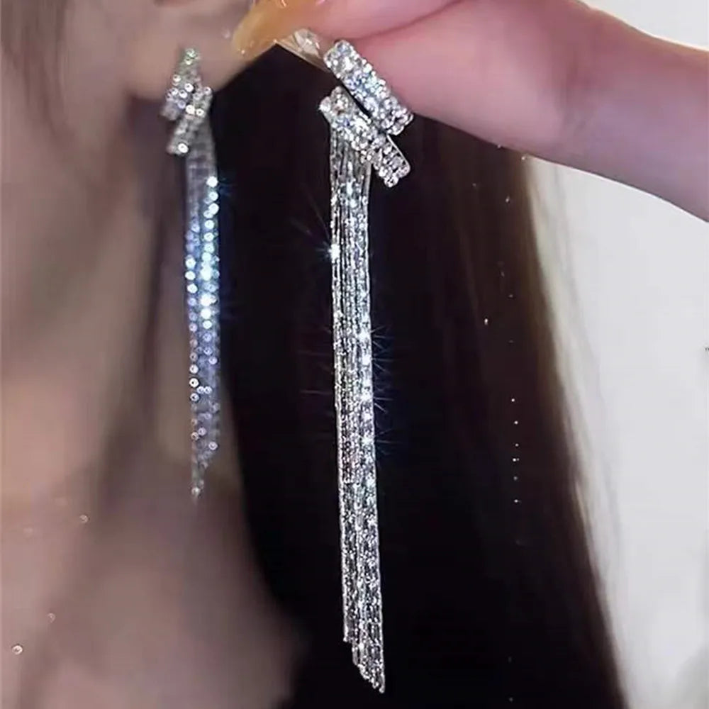 Zircon Snowflake Stud Earrings – Elegant Women’s Wedding Jewelry