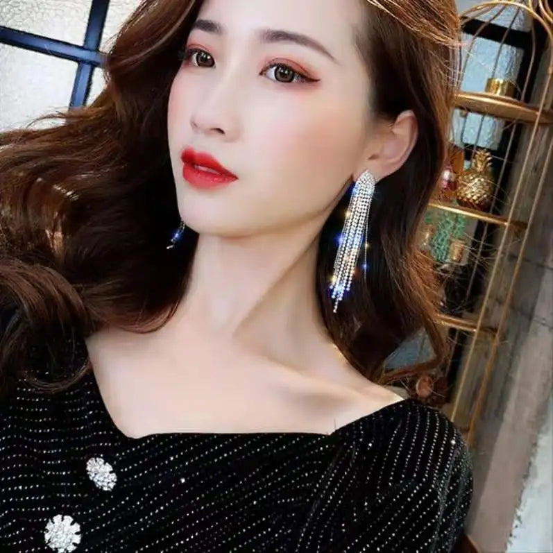 Zircon Snowflake Stud Earrings – Elegant Women’s Wedding Jewelry