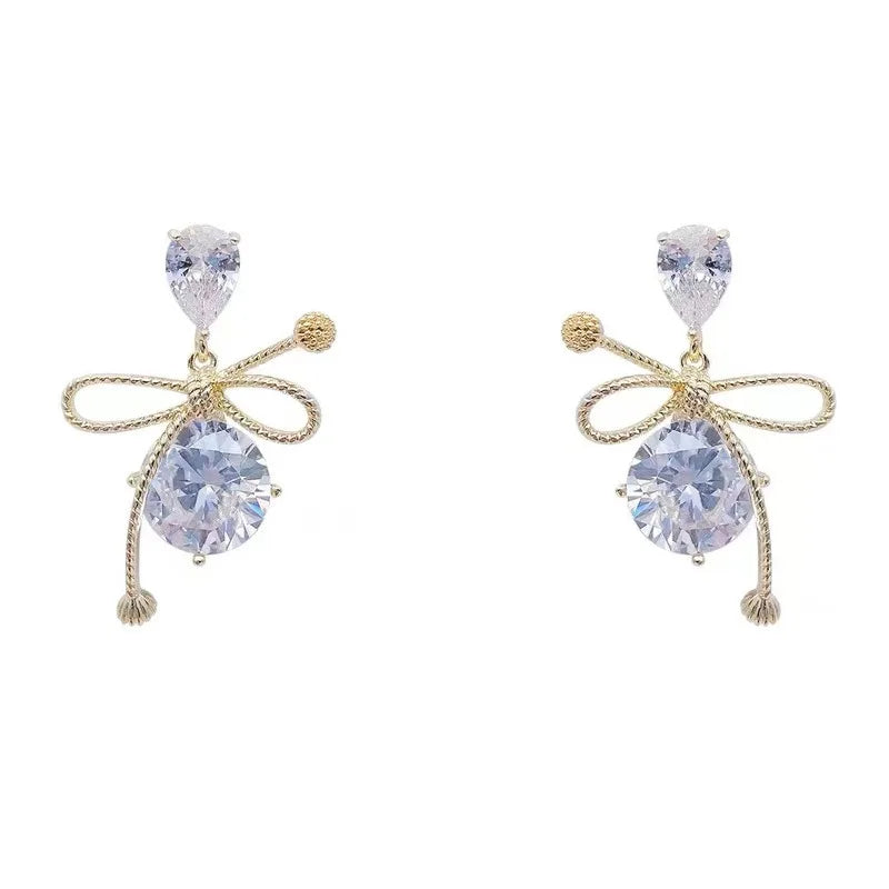 Zircon Snowflake Stud Earrings – Elegant Women’s Wedding Jewelry