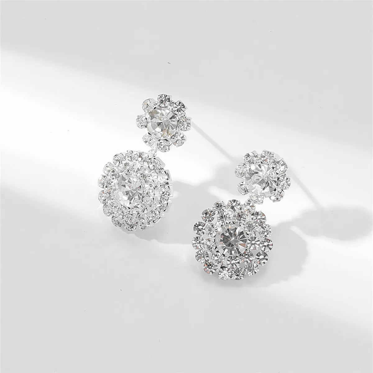 Zircon Snowflake Stud Earrings – Elegant Women’s Wedding Jewelry