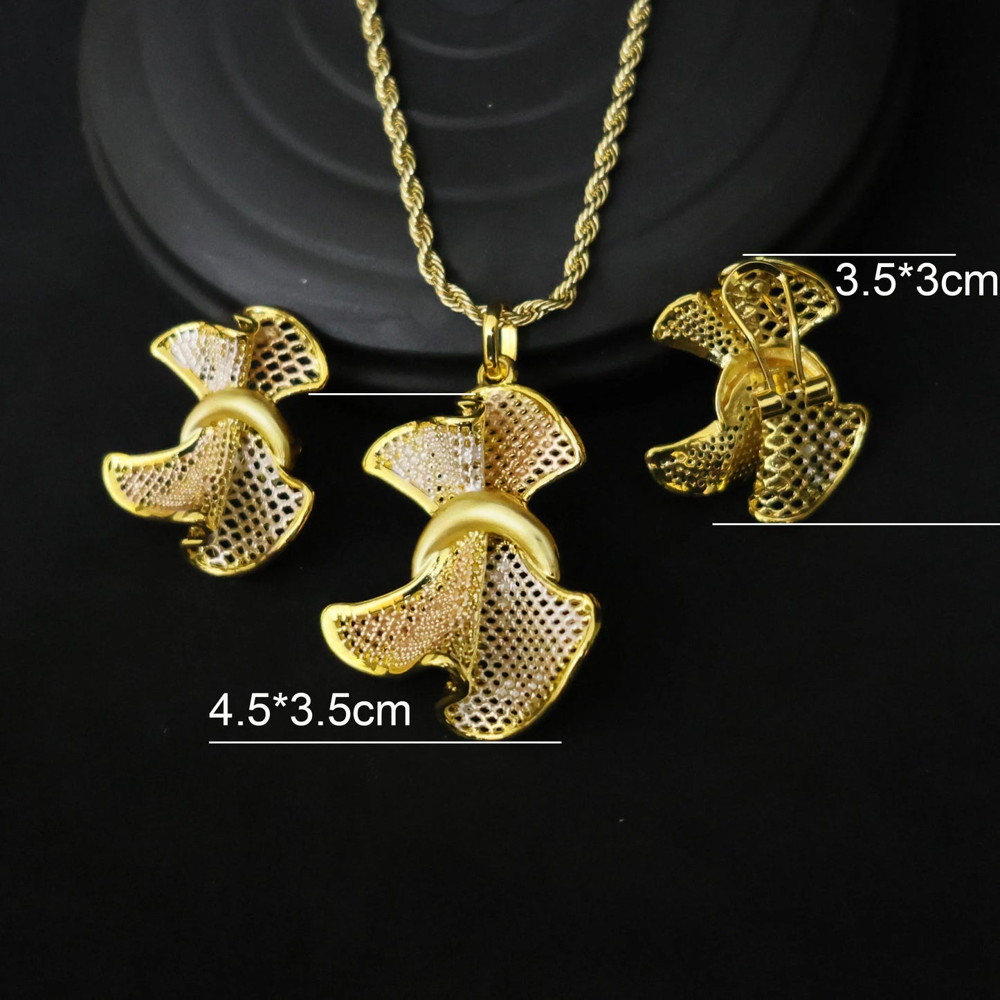 Elevate your elegance with this luxury 18K gold plated jewelry
